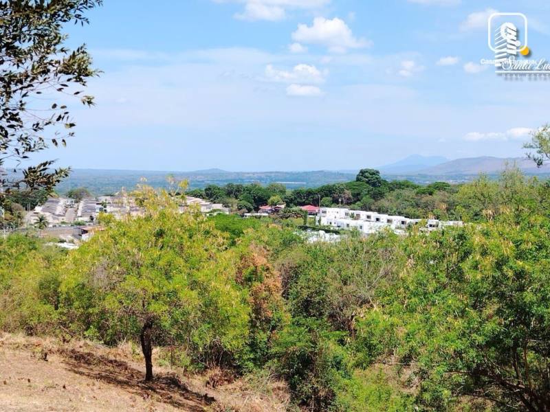 Terreno en venta en Santo Domingo, Managua – 4,400 varas²