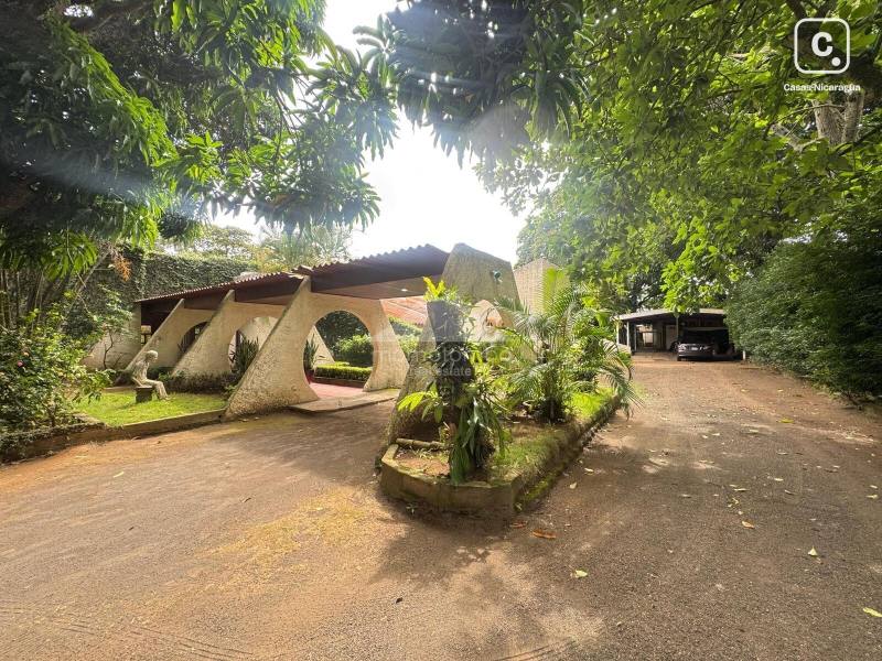 Casa en venta o alquiler en Villa Fontana Sur, Managua – 3 hab, 625 m²