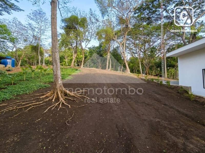 Terreno en venta en Santo Domingo, Managua – 3,500 varas²