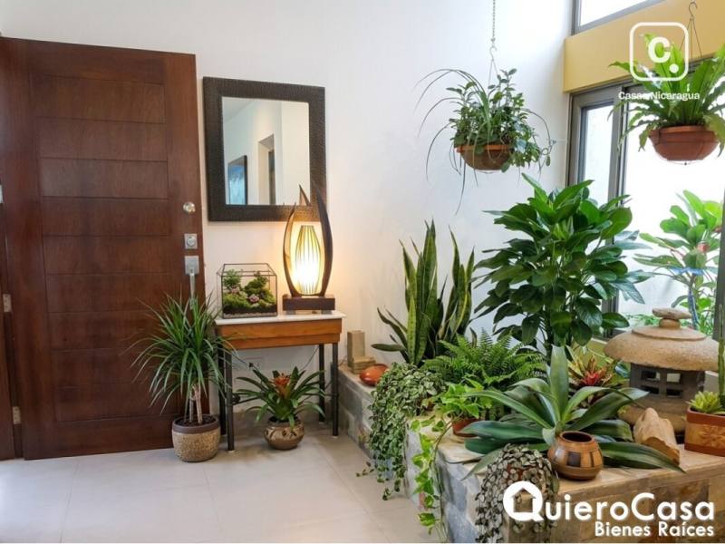 Casa en venta en Villa Fontana Sur, Managua – 4 hab, 250 m²