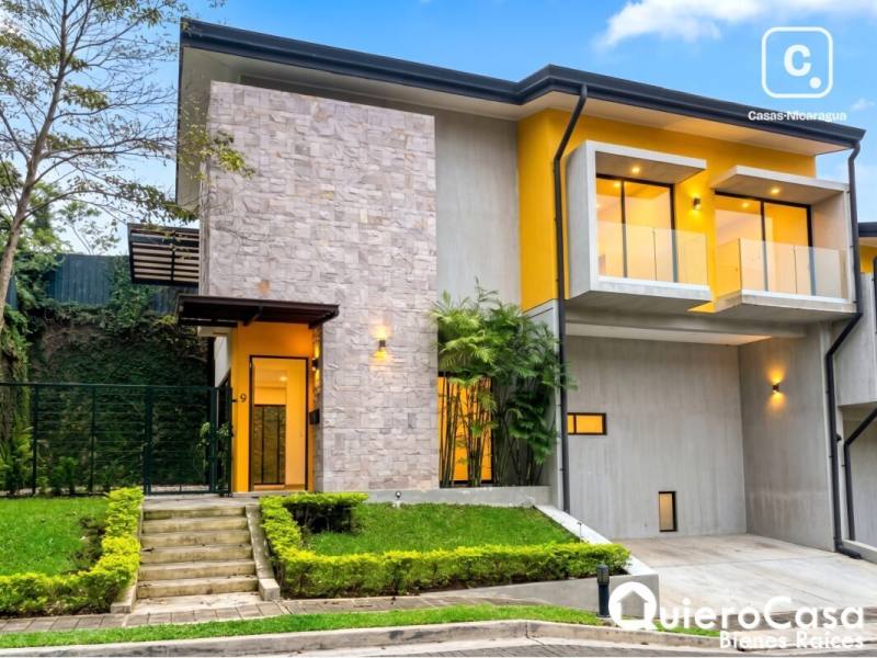 Casa en alquiler en Villa Fontana, Managua – 3 hab, Ref QCCF2636