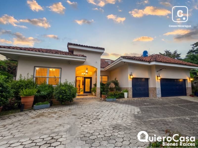 Casa en alquiler en Carretera Sur, Managua – 4 hab, US$ 1,650/mes