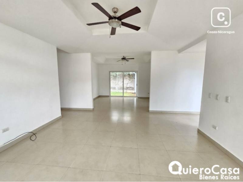 Casa en alquiler en Carretera Masaya, Managua – 3 hab, 195 m²