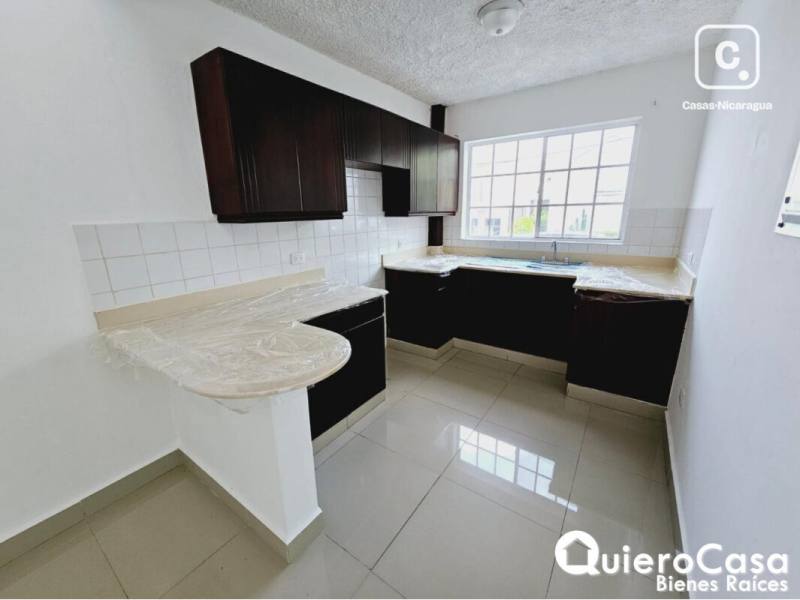 Apartamento en alquiler en Las Cumbres, Managua – 2 hab