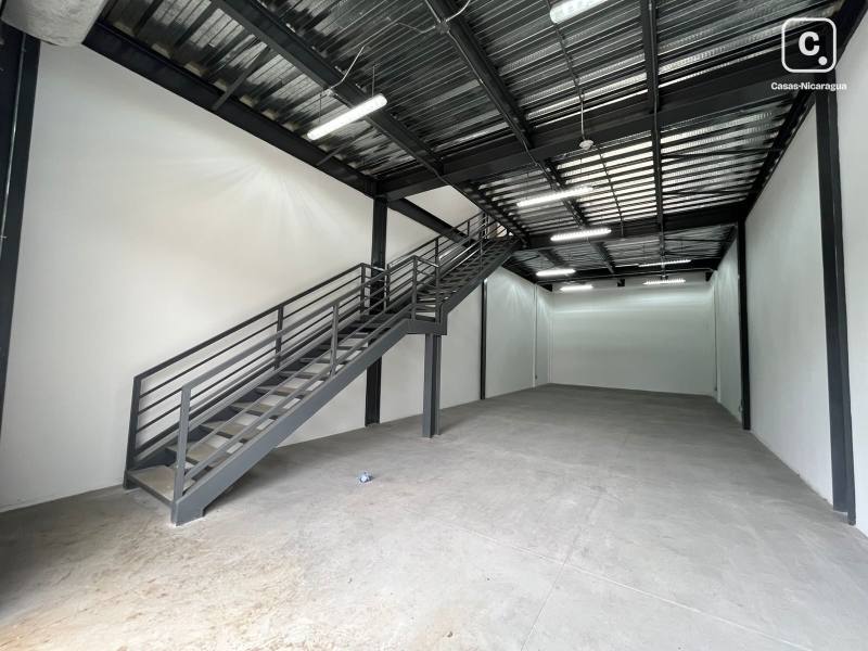 Bodega en alquiler en Suburbana, Managua – 274 m²
