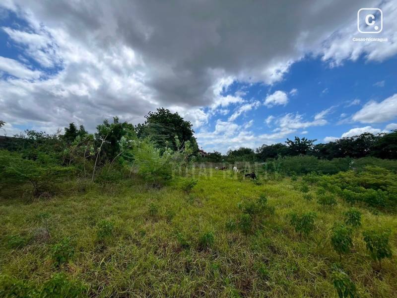 Terreno en venta en Las Jaguitas, Managua