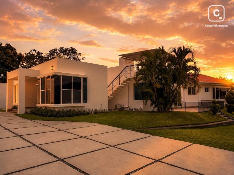 Apartamento en venta en Santo Domingo, Managua – 4 hab, 700 m²