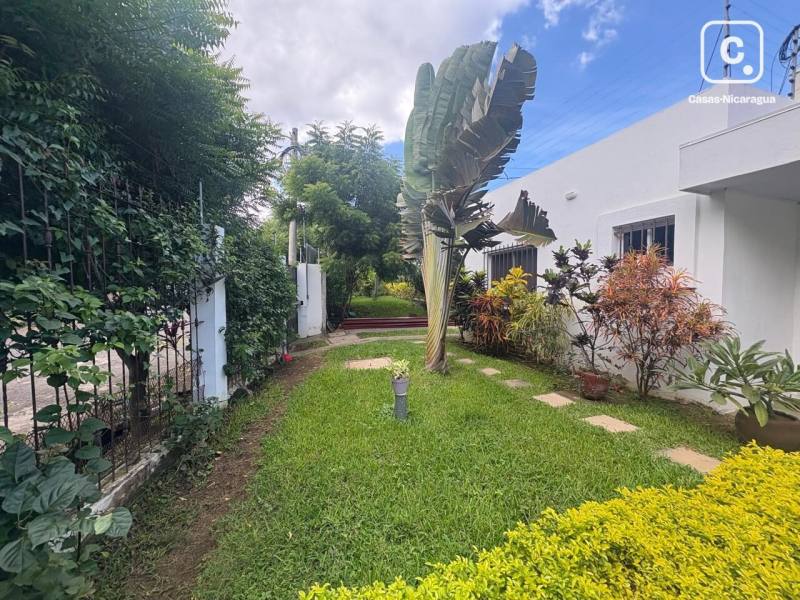 Casa en venta en Las Colinas, Managua – 3 hab, 190 m²