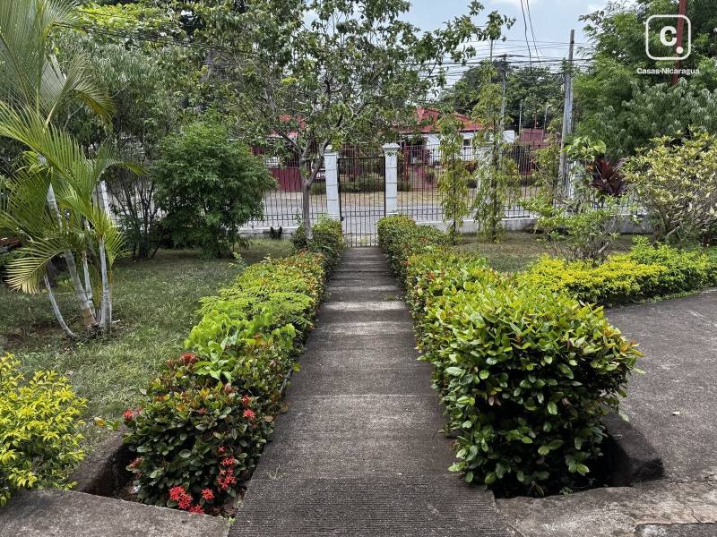 Apartamento en venta en Las Colinas, Managua – 9 hab, 673 m²