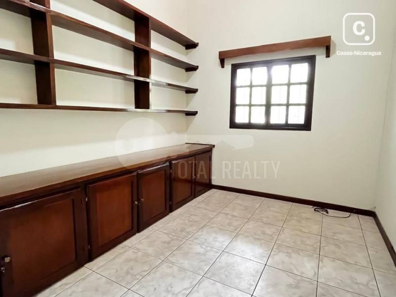 Casa en alquiler en Carretera Masaya, Managua
