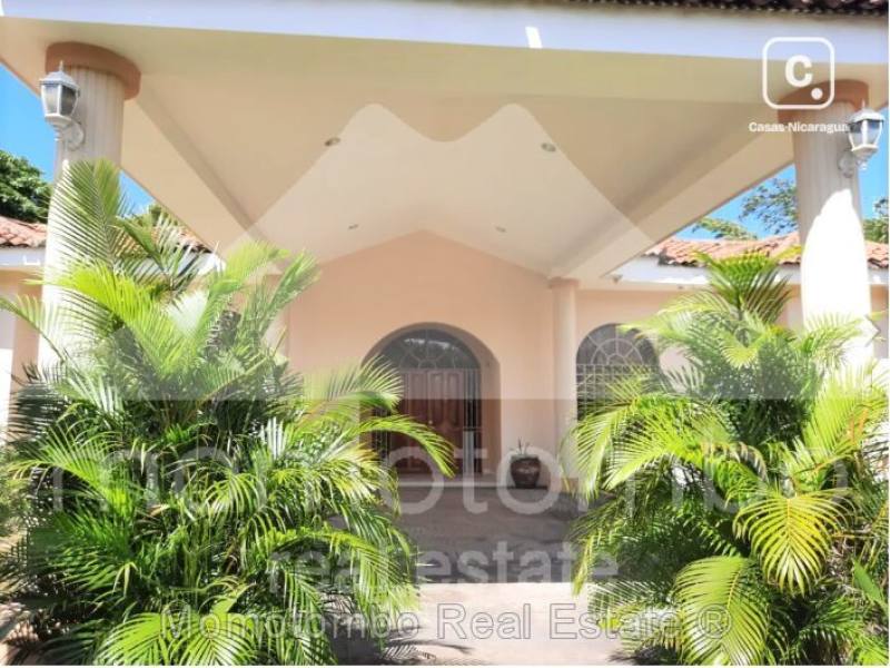 Casa en venta o alquiler en Carretera Vieja a León, Managua – 3 hab, 250 m²