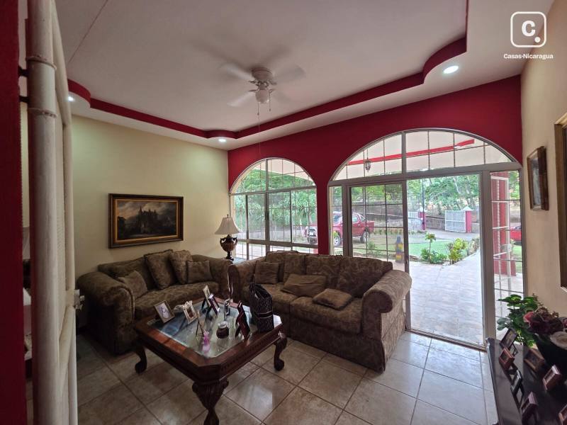 Finca en venta en Carazo – 10 hab, 800 m²