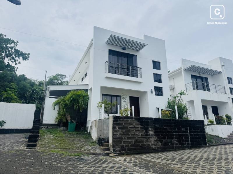 Casa en venta en San Juan del Sur, Rivas – 4 hab, 150 m²
