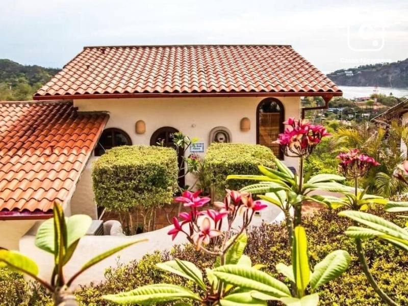 Casa en venta en San Juan del Sur, Rivas – 1 hab, 186 varas²