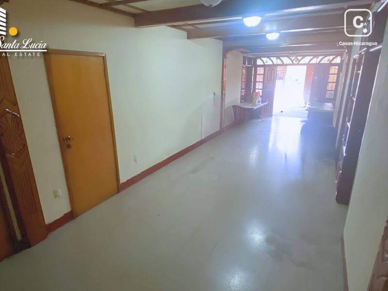 Local comercial en venta en Altamira, Managua – 2,302 m²