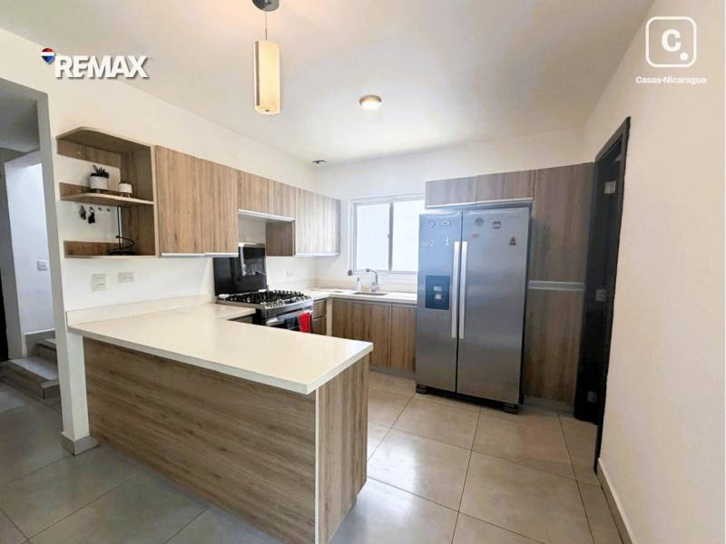 Casa en alquiler en Carretera Masaya, Managua – 3 hab, 136 m²
