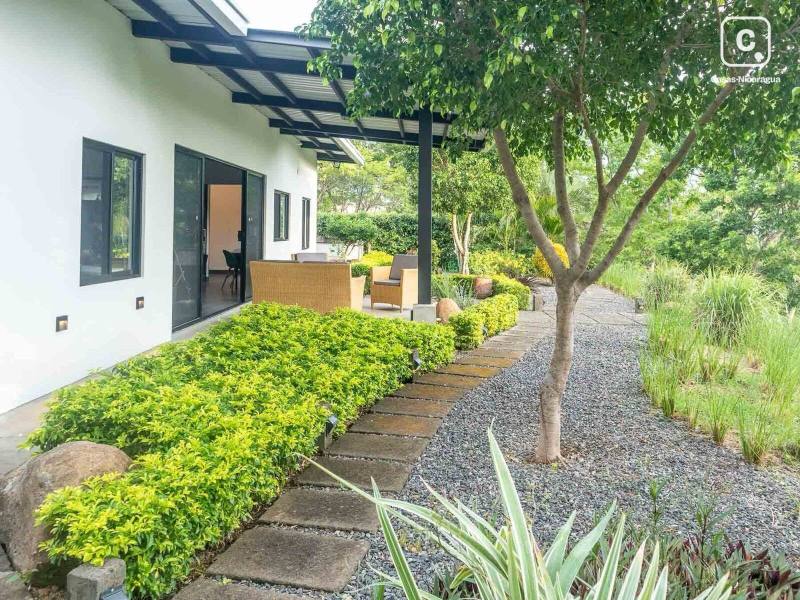 Casa en venta en San Juan del Sur, Rivas – 3 hab, US$ 385,000