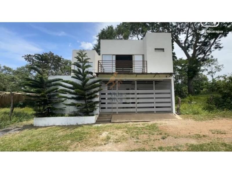Casa en venta en Santa Teresa, Carazo – 3 hab, 150 m²