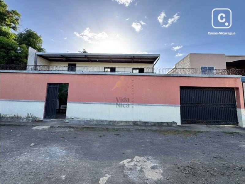 Casa en venta en León – 5 hab, 380 m²