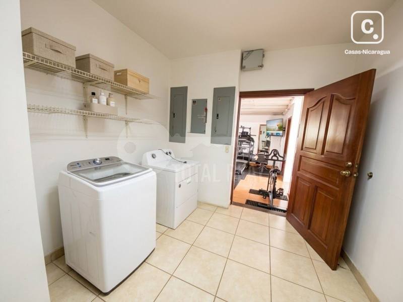 Casa en venta en Santo Domingo, Managua