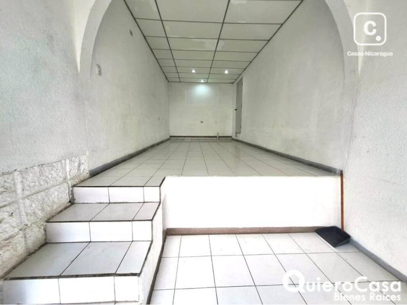 Local comercial en alquiler en Villa Fontana, Managua – 33 m²