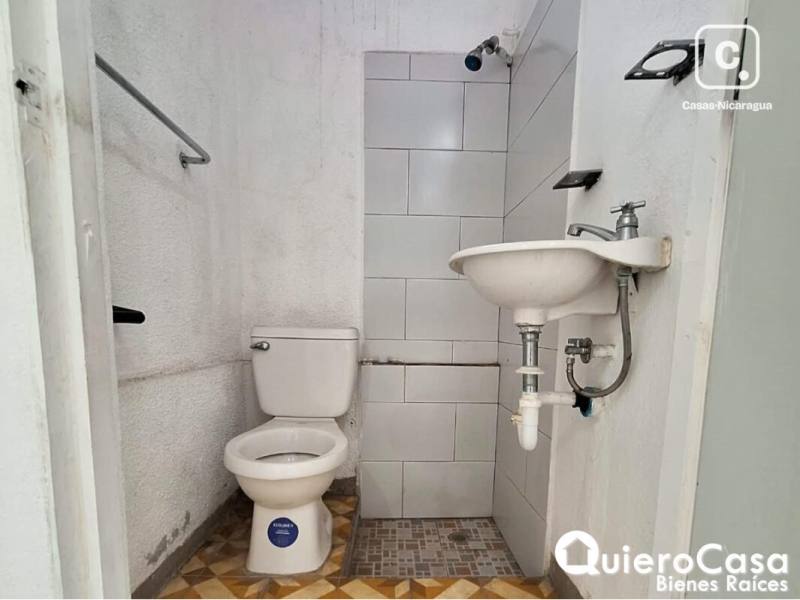 Local comercial en alquiler en Villa Fontana, Managua – 33 m²