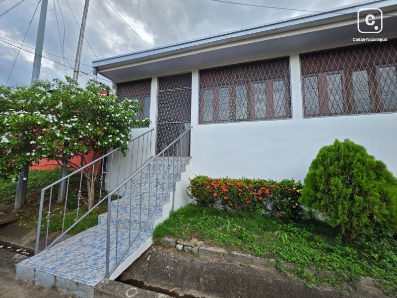 Casa en venta en Praderas del Doral, Managua – 3 hab, 130 m²