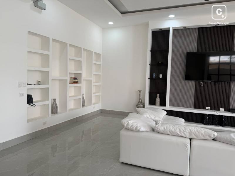 Apartamento en venta en Estelí – 8 hab, 472 m²