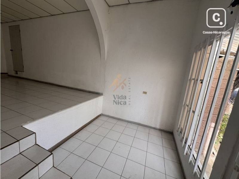 Local comercial en alquiler en Villa Fontana, Managua – 33 m², US$ 500/mes