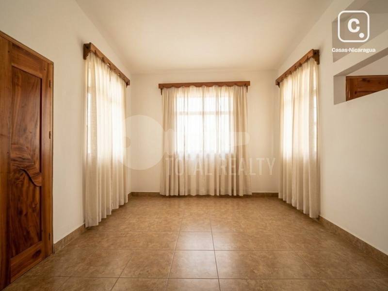 Casa en venta en Las Colinas, Managua