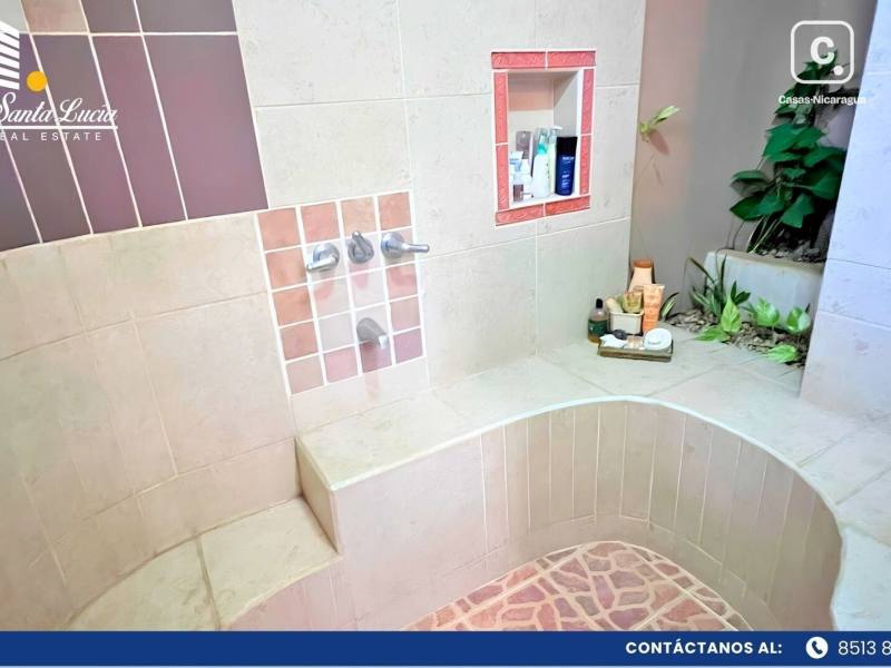 Casa en venta en Santo Domingo, Managua – 3 hab, 390 m²