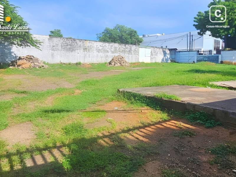 Terreno en venta en Los Robles, Managua – 1,337 varas²