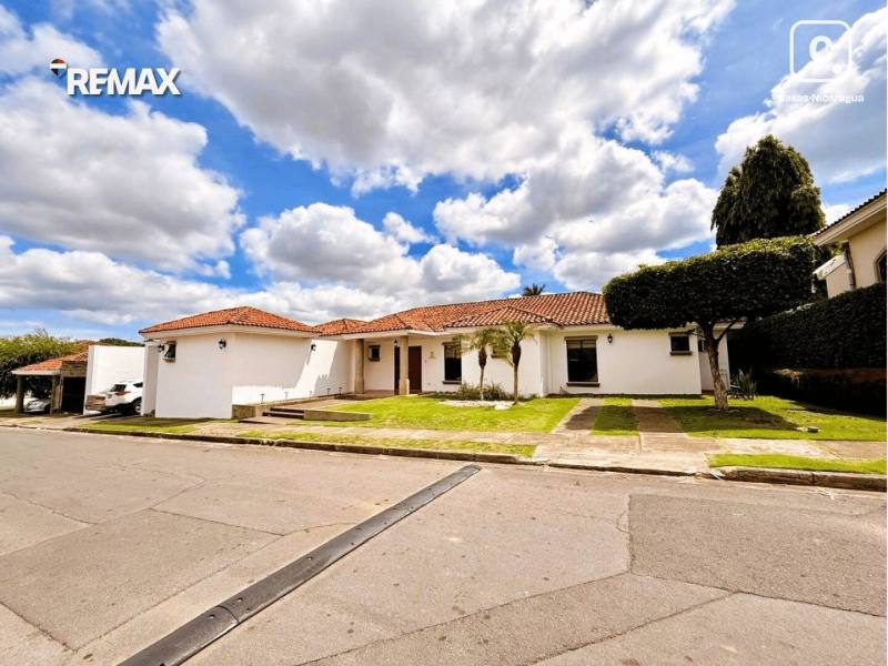 Casa en alquiler en Las Cumbres, Managua – 3 hab, 300 m²