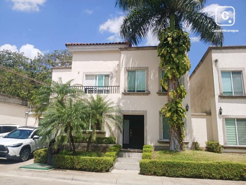Apartamento en venta en Las Colinas, Managua – 5 hab, 217 m²