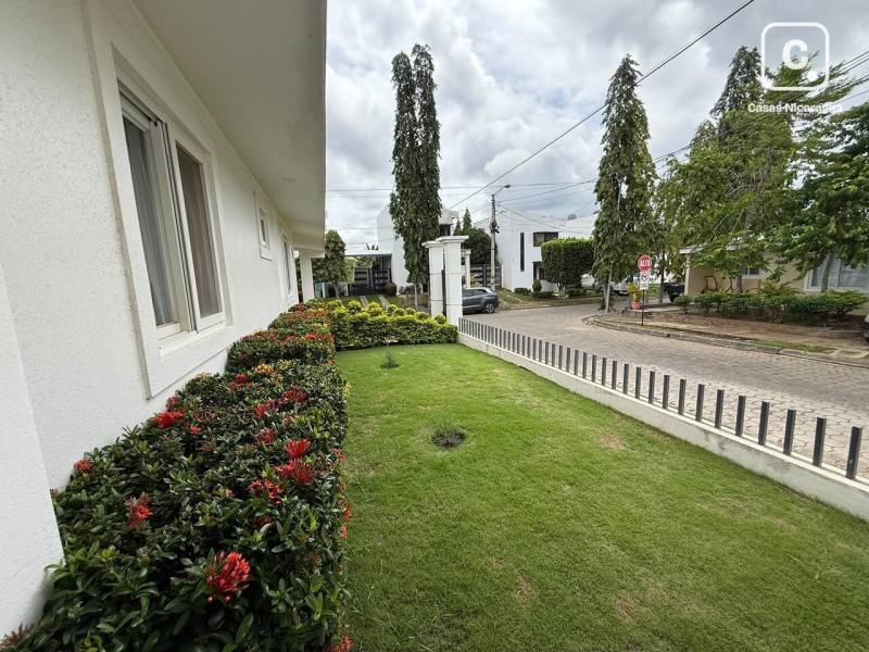 Casa en alquiler en Managua – 3 hab, 173 m²