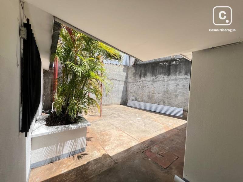 Local comercial en alquiler en Managua – 164 m²