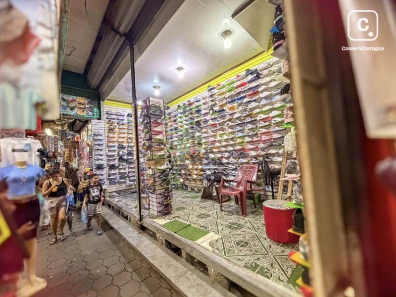 Local comercial en venta en Mercado Oriental, Managua – 13 m²