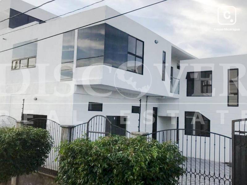 Oficina en alquiler en Carretera Masaya, Managua – 700 m²