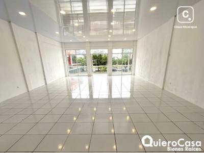 Local comercial en alquiler en Carretera Masaya, Managua – 98 m²