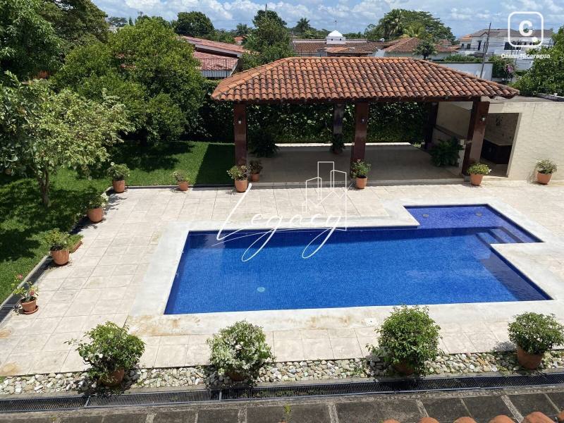 Casa en venta en Santo Domingo, Managua – 4 hab, 496 m², US$ 560,000