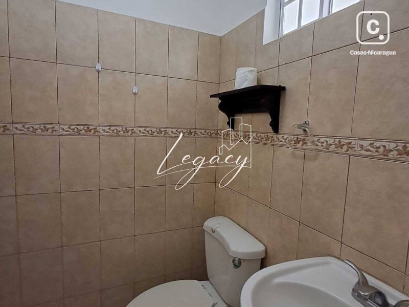 Casa en alquiler en Masaya – 2 hab, US$ 800/mes