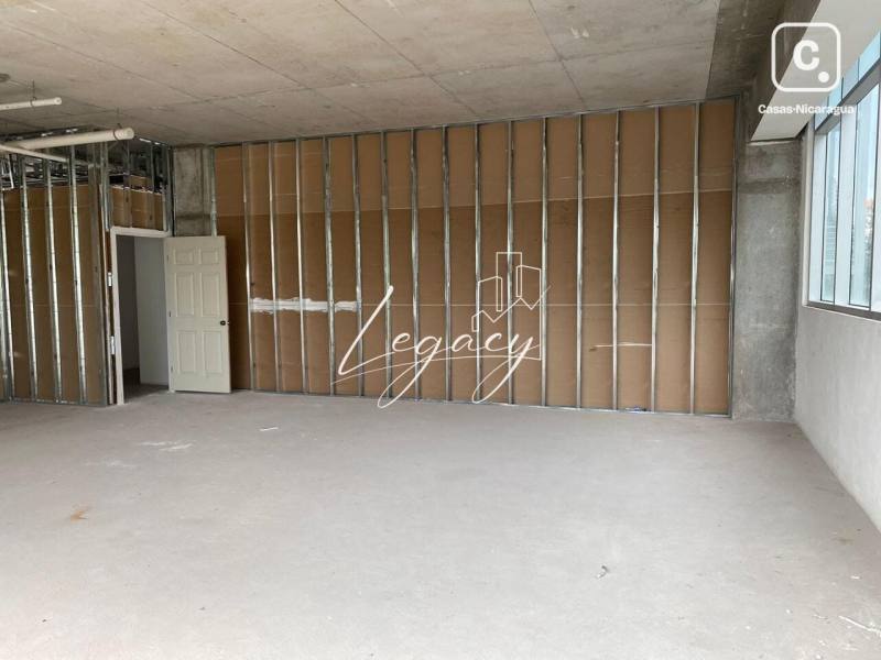 Oficina en alquiler en Colonia Managua, Managua – 76 m²