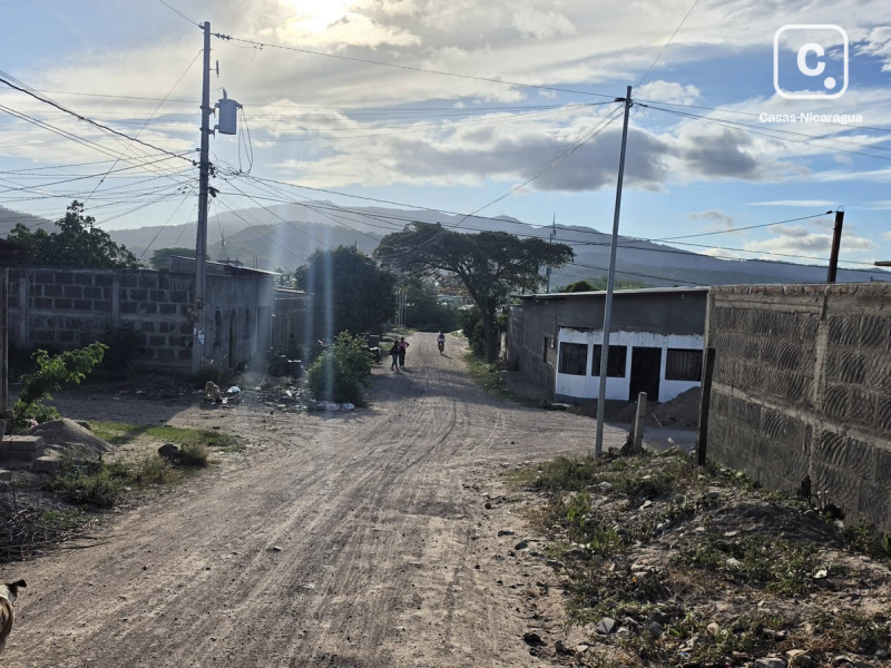 ¡SE VENDE CASA EN ESTELÍ! ✨🏡