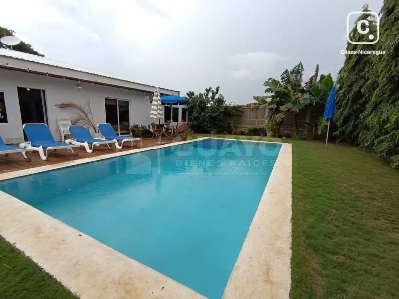 Casa en venta o alquiler en Las Colinas, Managua – 2 hab