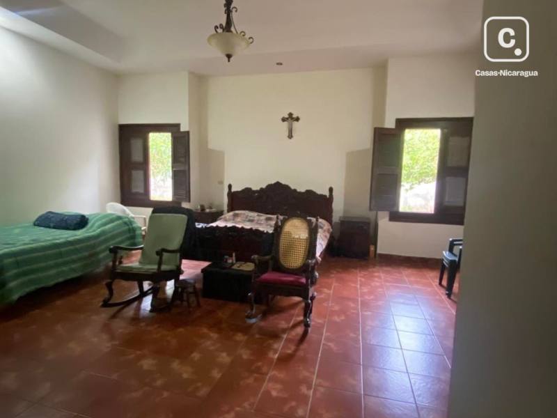 Casa en venta en Santo Domingo, Managua – 5 hab, 450 m²