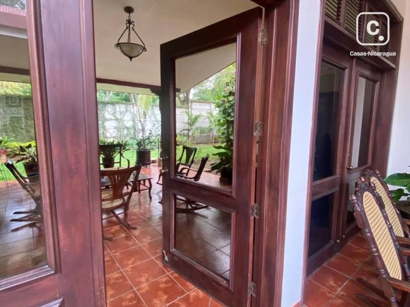 Casa en venta en Santo Domingo, Managua – 5 hab, 450 m²