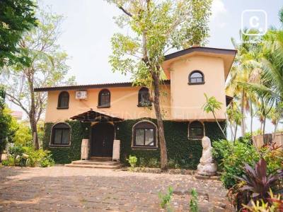Casa de playa en venta en El Viejo, Chinandega – 3 hab, 154 m²