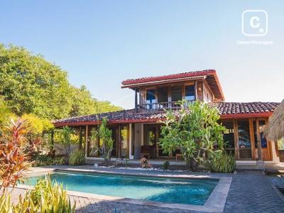Casa de playa en venta en El Viejo, Chinandega – 2 hab, 190 m²