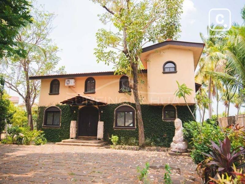 Casa en venta en El Viejo, Chinandega – 3 hab, 154 m²