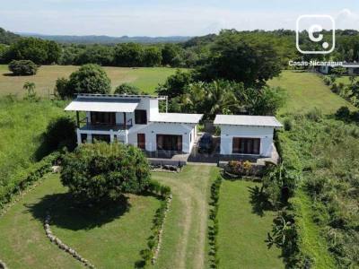 Casa en venta en El Viejo, Chinandega – 3 hab, 2,896 varas²